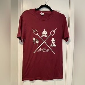 NWOT Jerzees Size S Burgundy Tee Shirt Camp Hike S’mores Mountain Outdoor Print